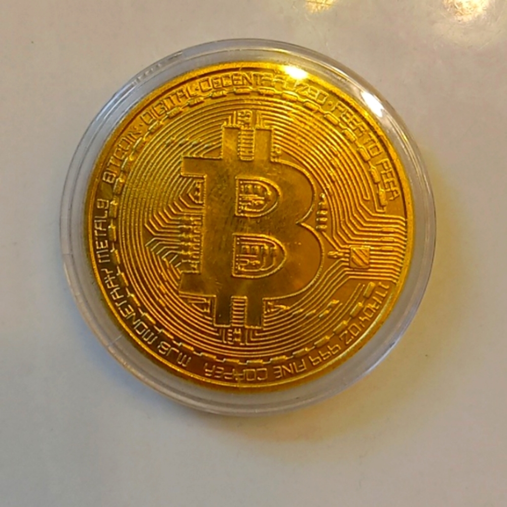 BITCOIN GOLDEN in case RARE